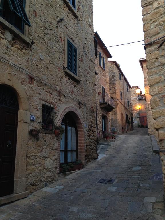 Fattoria Della Gioiosa - Agriturismo La Gelinda Guest House Казале Маритимо Екстериор снимка
