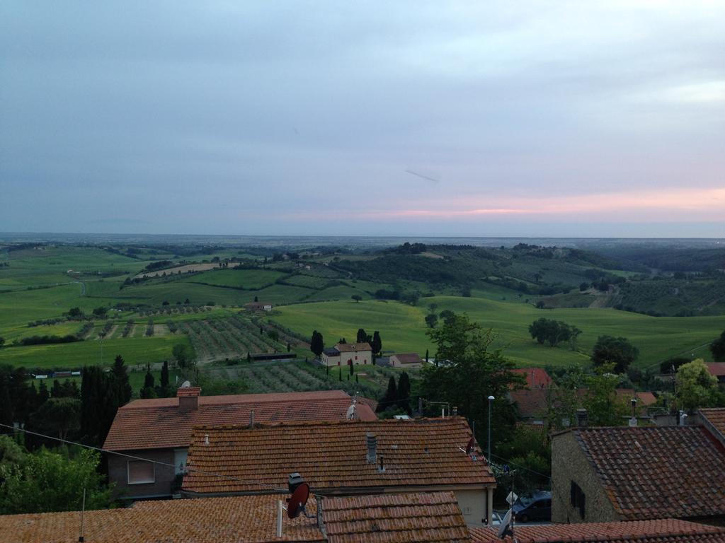 Fattoria Della Gioiosa - Agriturismo La Gelinda Guest House Казале Маритимо Екстериор снимка