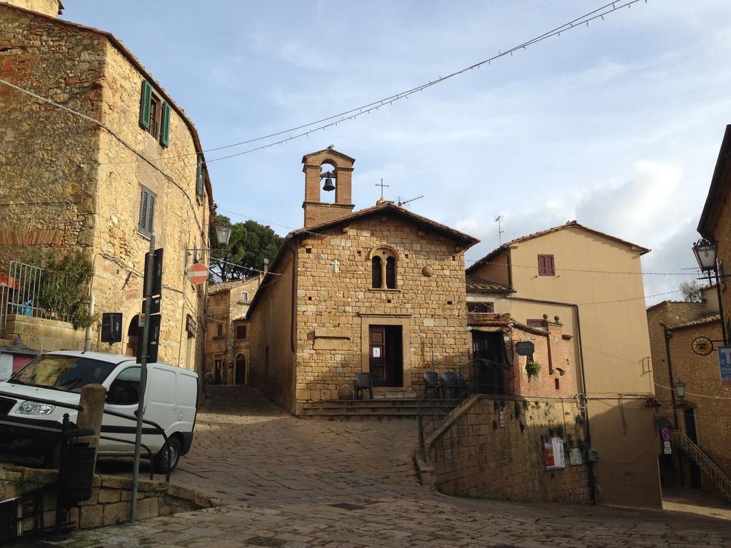 Fattoria Della Gioiosa - Agriturismo La Gelinda Guest House Казале Маритимо Екстериор снимка