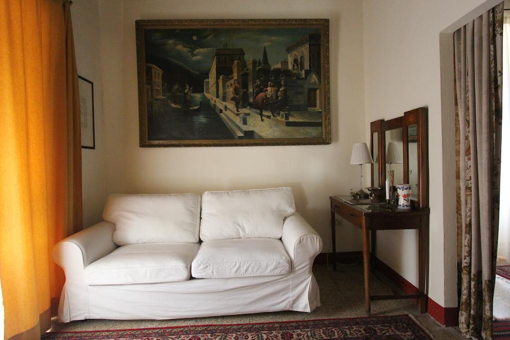Fattoria Della Gioiosa - Agriturismo La Gelinda Guest House Казале Маритимо Стая снимка